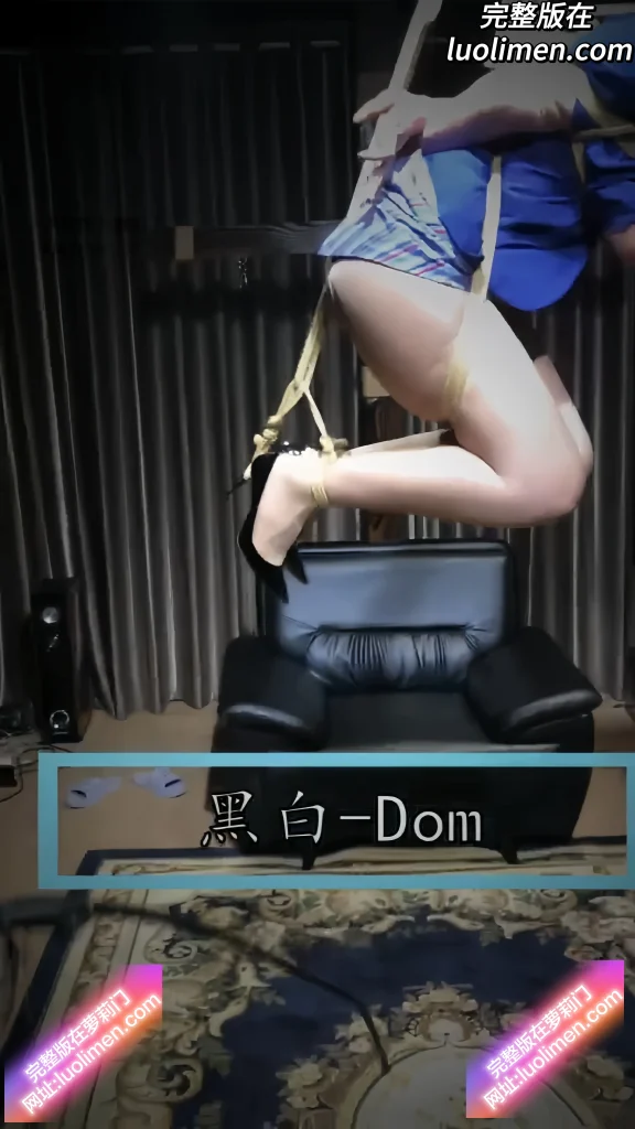 图片[25]-推特黑白dom老Zz 最新私拍合集 极限SM调教萝莉御姐人妻教师母狗 捆绑鞭打灌肠舔脚多场景-萝莉门 LUOLIMEN